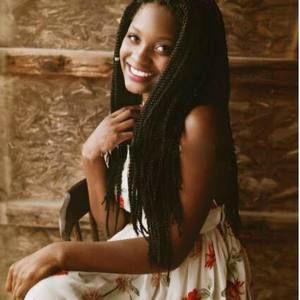 Meet your Posher, Kiara